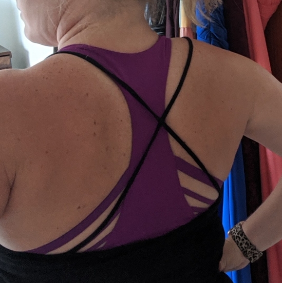 Work out top - Picture 4 of 5